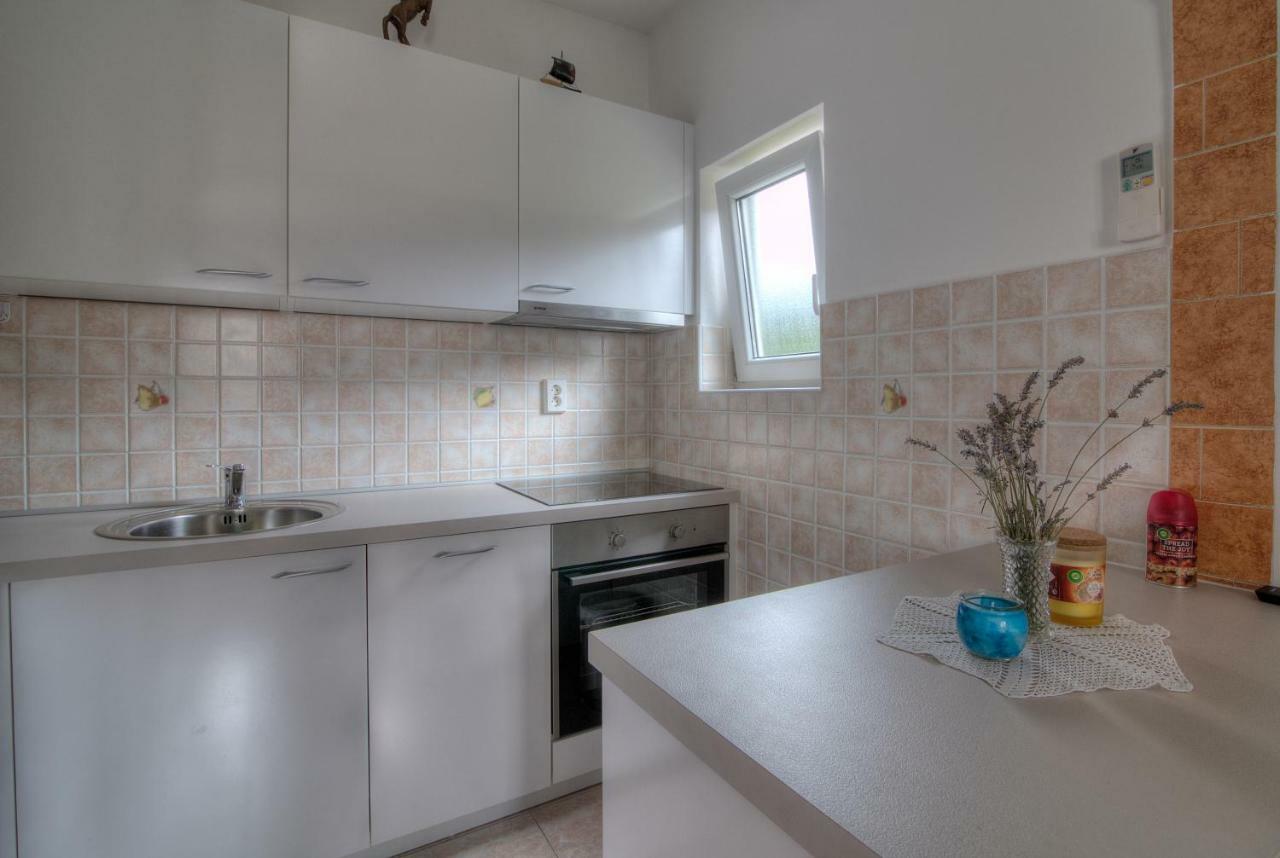 Apartment Marijanka セニ エクステリア 写真