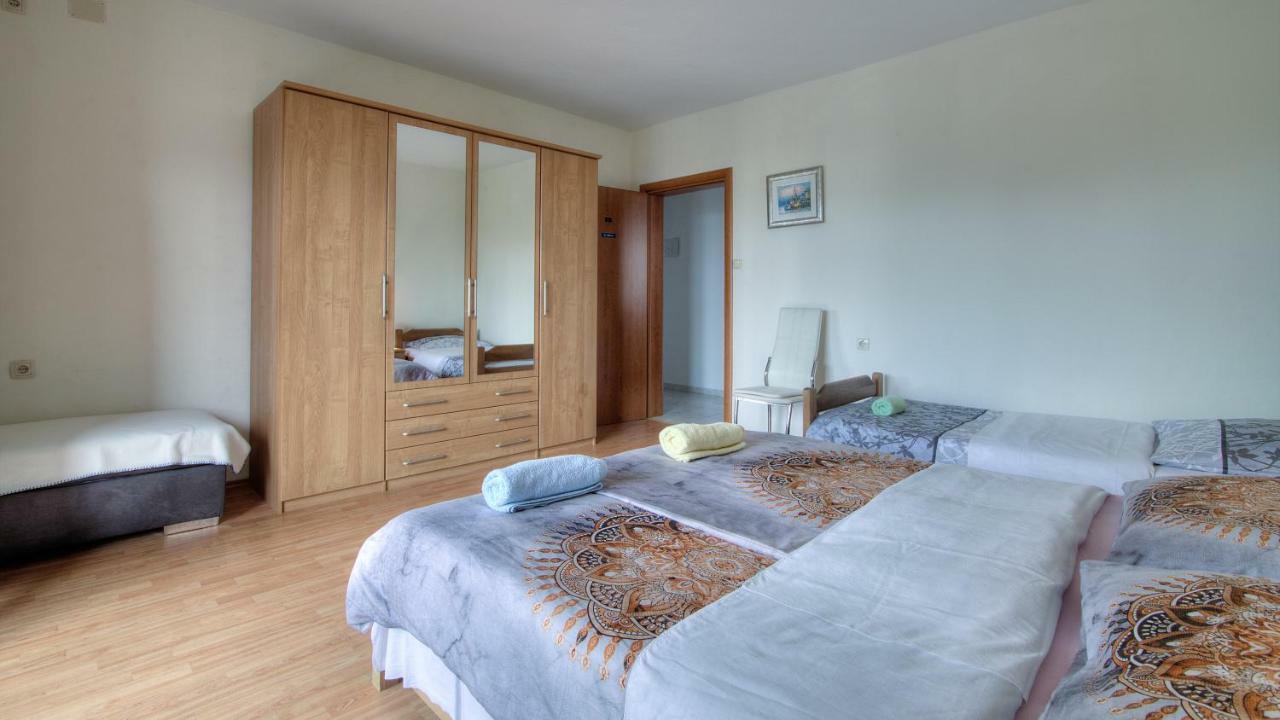 Apartment Marijanka セニ エクステリア 写真